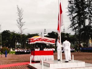 Upacara Hardiknas 2026 di Nagan Raya saat pengibaran bendera merah putih